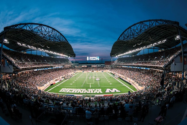 越倾向于综 越倾向于综